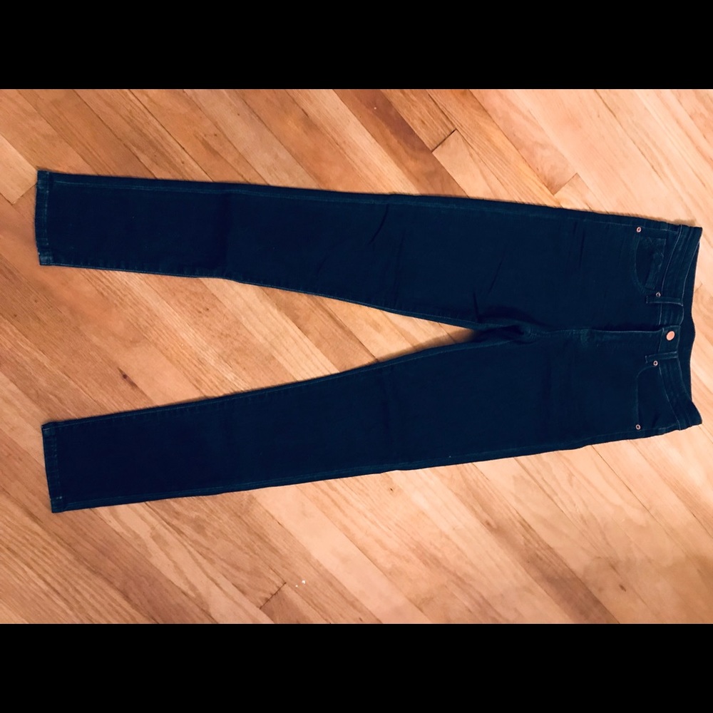 Buckle Black sculpted high rise skinny jeans